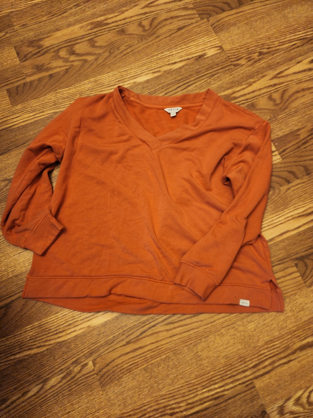 Orvis V-Neck Pullover in Rust Orange XL